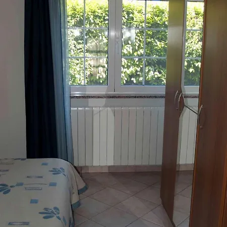 House And Apts. In Porec/istrien 33148 Porec
