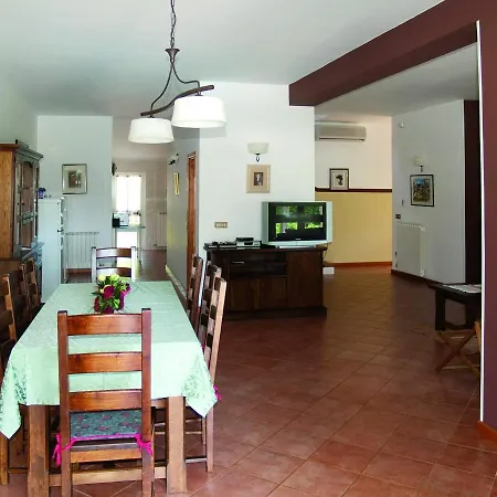 House And Apts. In Porec/istrien 33148 Apartman Porec